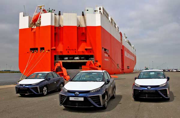 A Toyota Mirai, a jövő autója megérkezett Európába